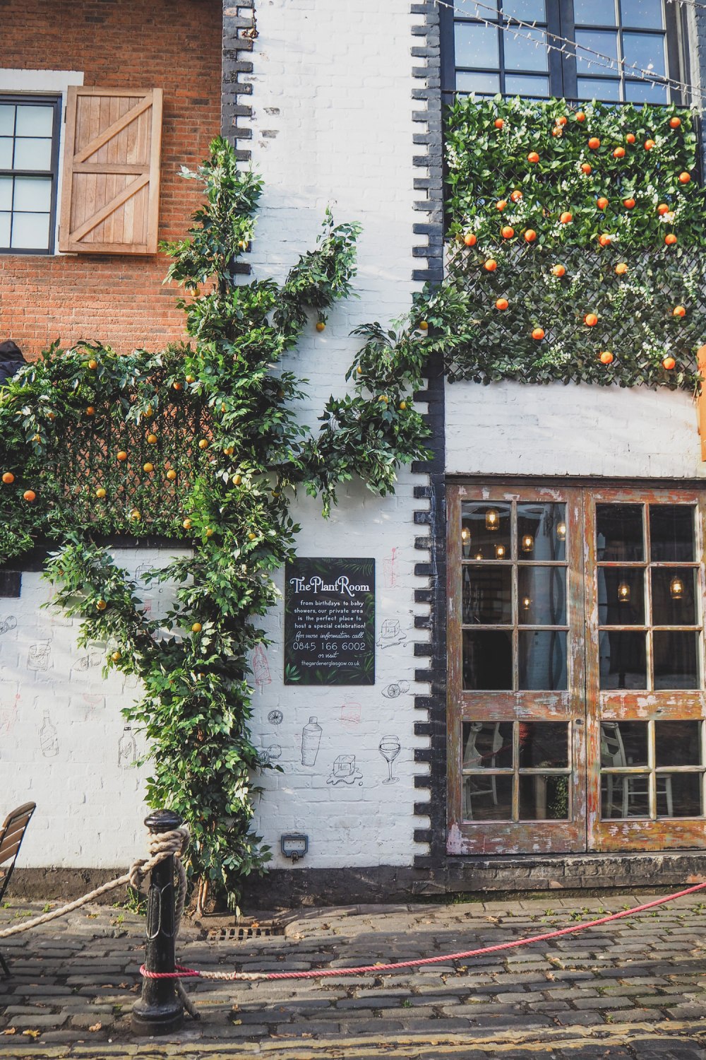 Ashton-Lane-Glasgow (1)