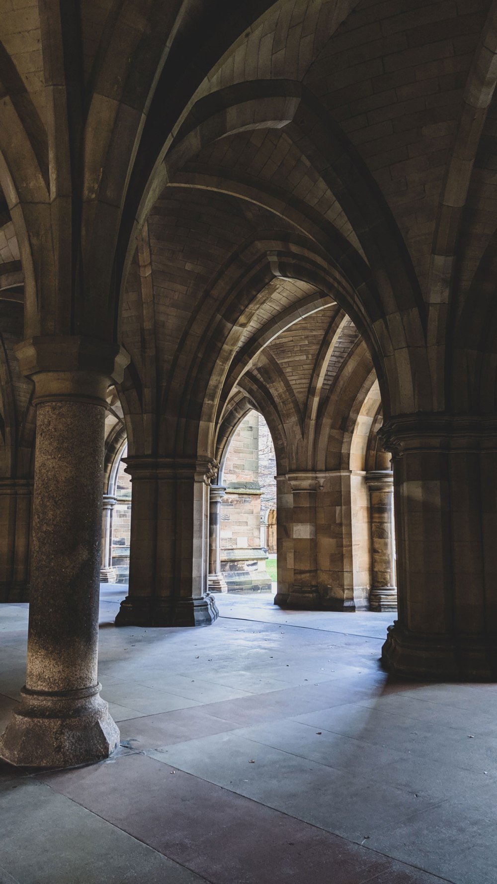 Cloisters-University-of-Glasgow (4)